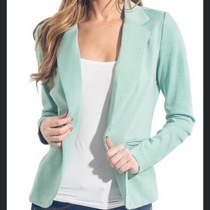 Ichi brand sea foam green blazer